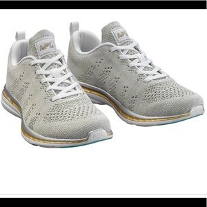 APL Techloom Pro Running Shoes